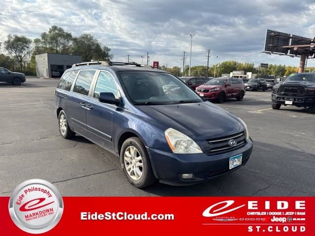 2007 Kia Sedona EX — photo 1 of 24