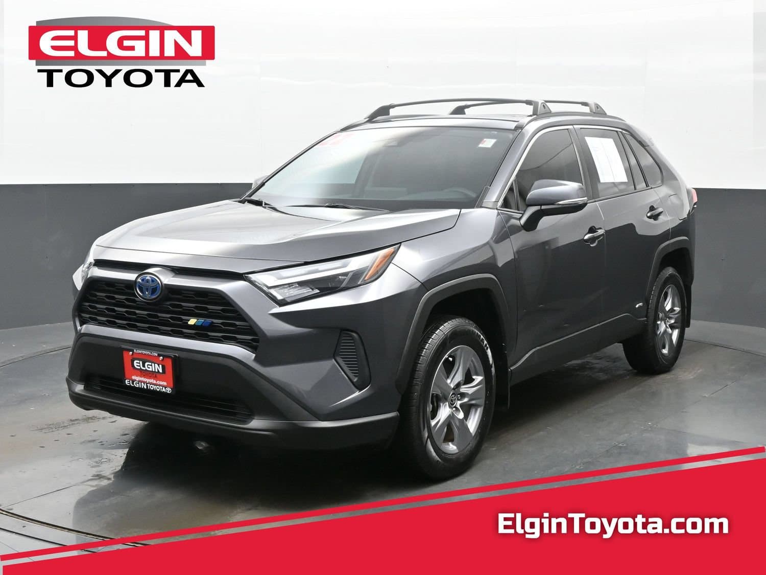 2022 Toyota RAV4 Base — photo 1 of 41