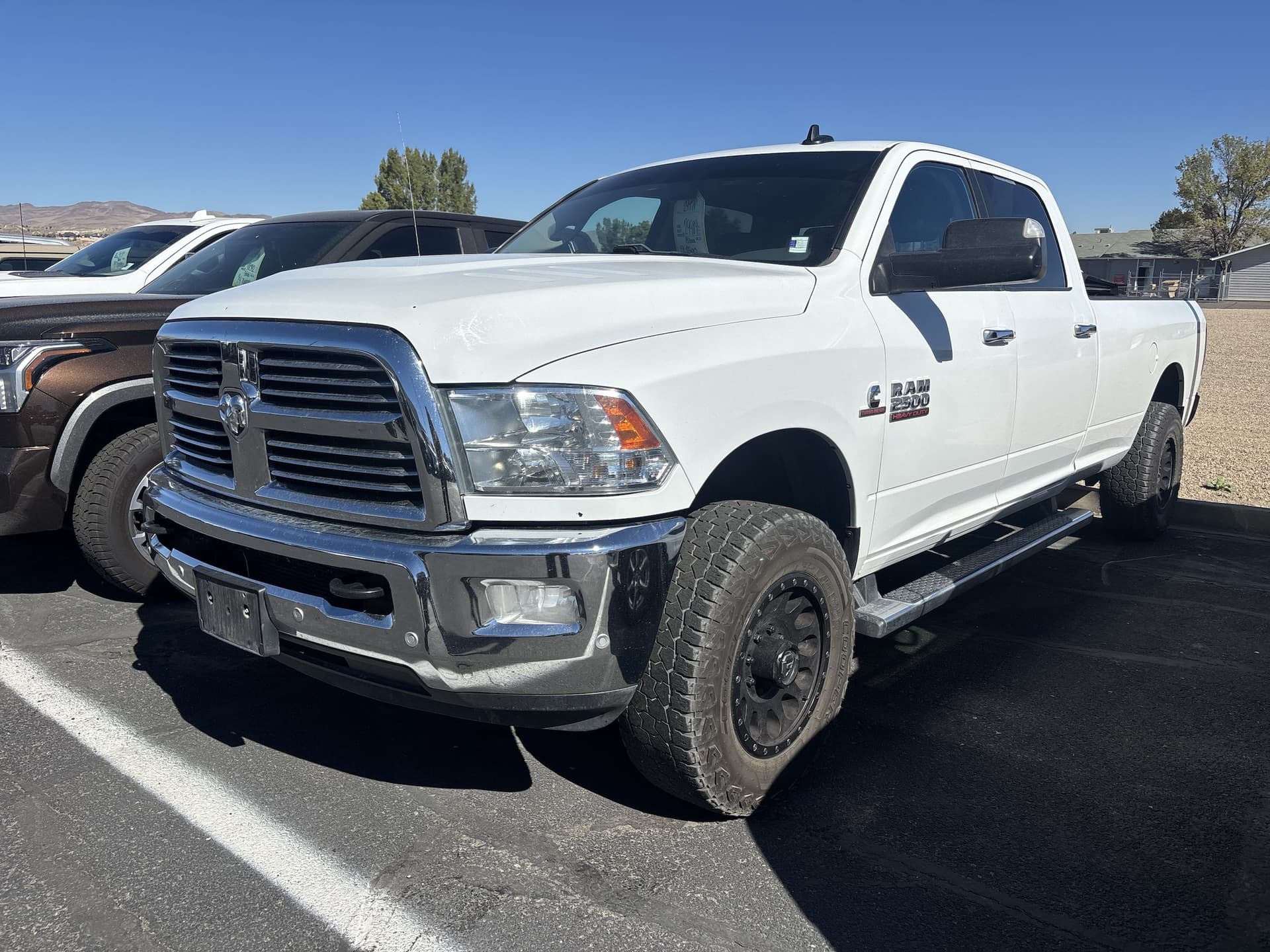 2018 RAM 2500 SLT — photo 1 of 4
