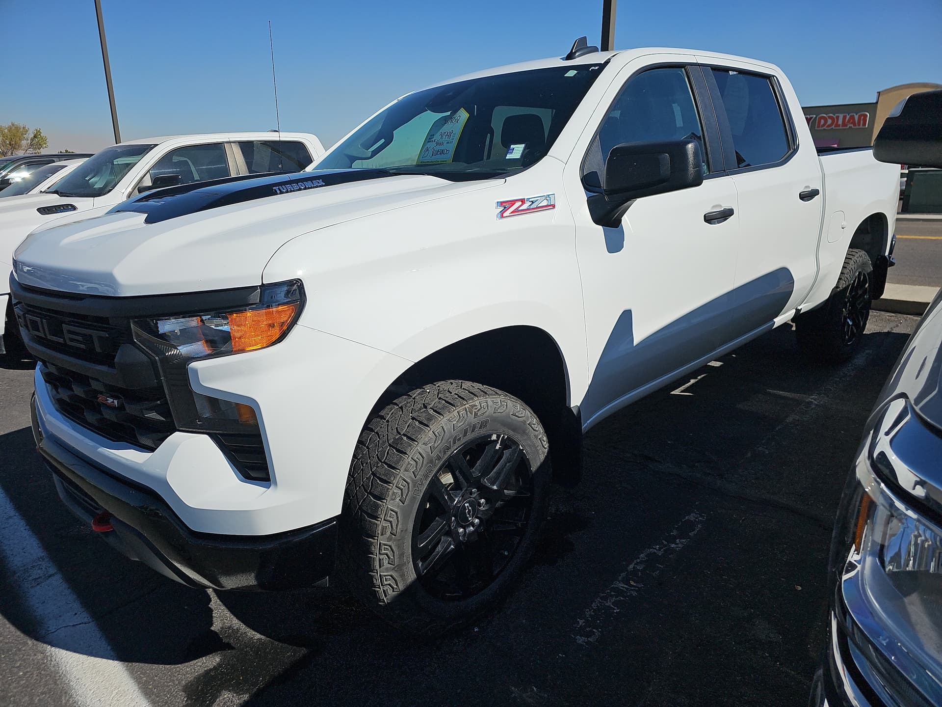 2025 Chevrolet Silverado 1500 Base — photo 1 of 5