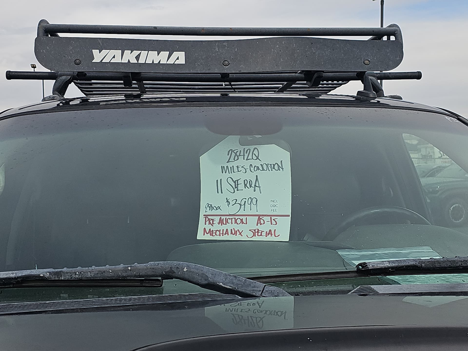2011 GMC Sierra 1500 SLE — photo 1 of 5