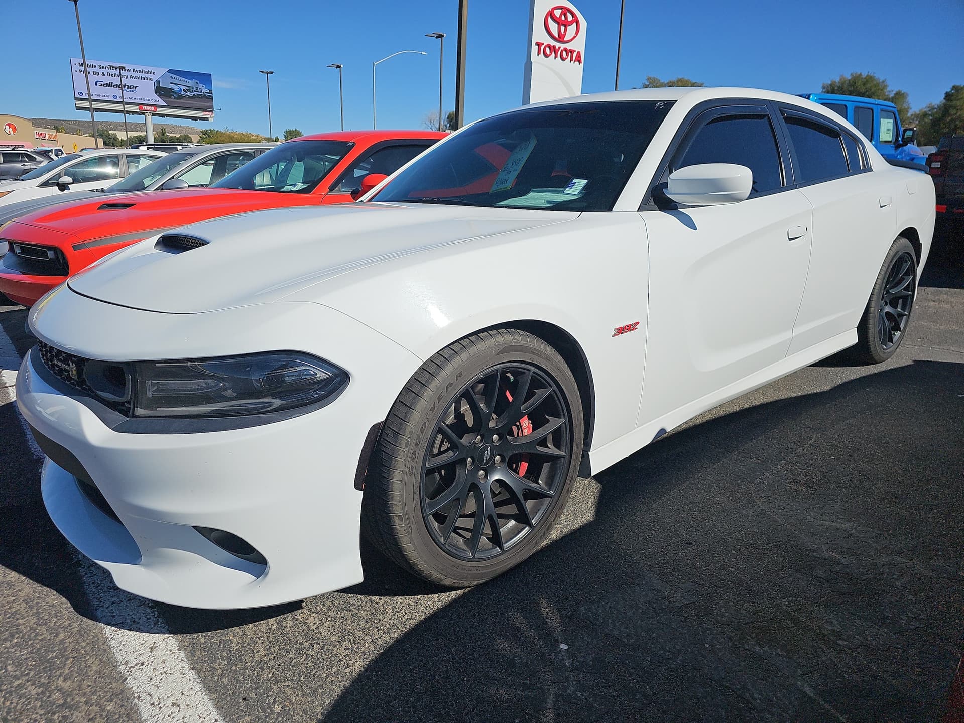2019 Dodge Charger Base — photo 1 of 5