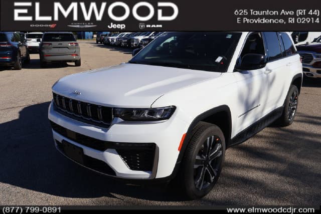 2027 Jeep Grand Cherokee Limited — photo 1 of 32