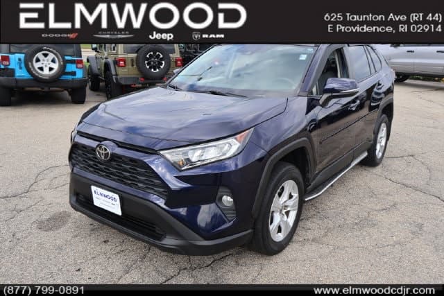 2021 Toyota RAV4 XLE — photo 1 of 22