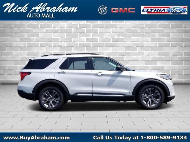 2025 Ford Explorer Active — photo 1 of 29