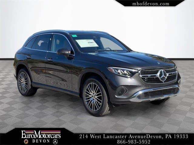 2027 Mercedes-Benz GLC Base — photo 1 of 35
