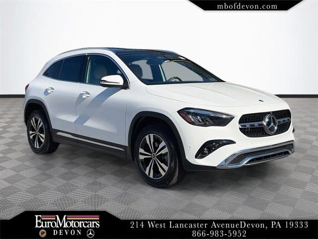 2026 Mercedes-Benz GLA Base — photo 1 of 35