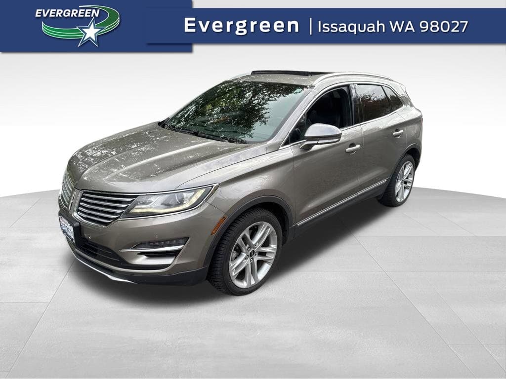 2016 Lincoln MKC Reserve — photo 1 of 8