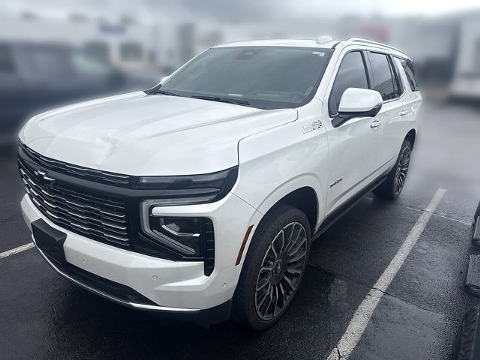 2025 Chevrolet Tahoe High Country — photo 1 of 5