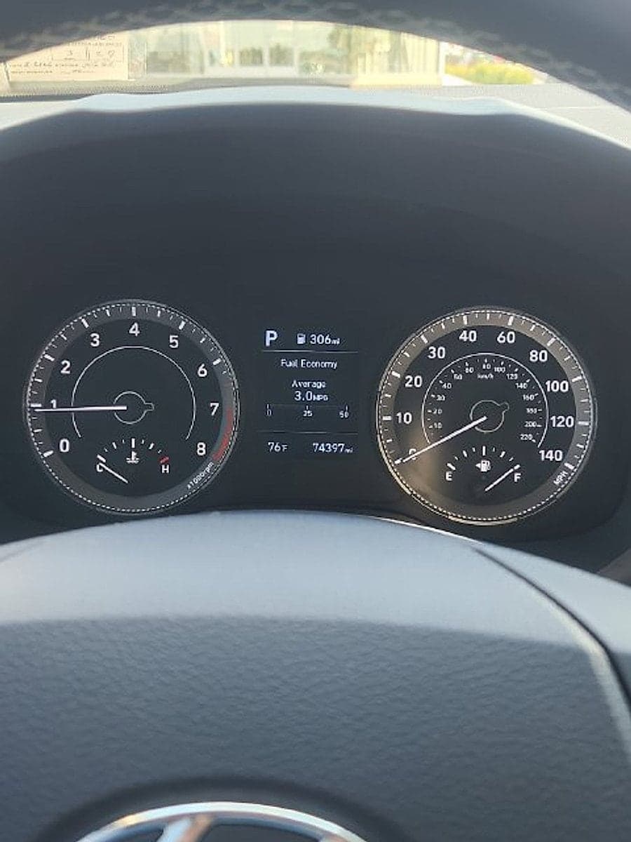 2021 Hyundai Venue Denim — photo 1 of 18