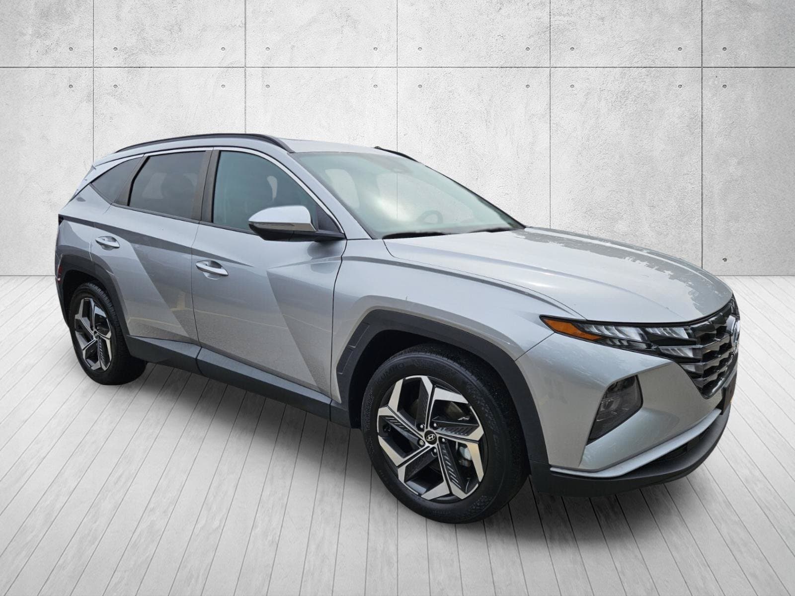 2023 Hyundai Tucson SEL — photo 1 of 10