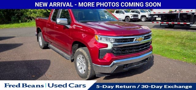 2023 Chevrolet Silverado 1500 LT — photo 1 of 19