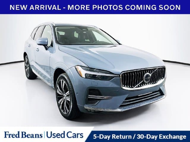 2023 Volvo XC60 Base — photo 1 of 39