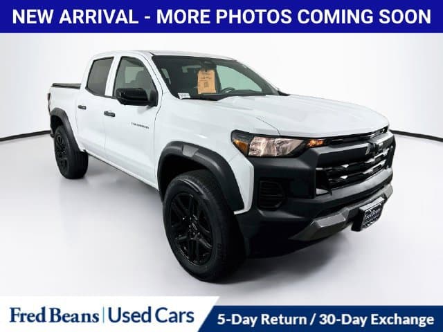 2024 Chevrolet Colorado 4WD Trail Boss — photo 1 of 41