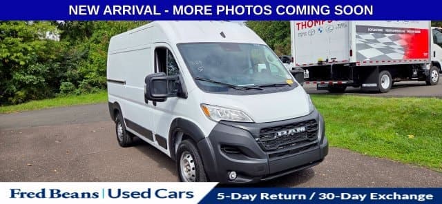 2023 RAM ProMaster Cargo Van Base — photo 1 of 31