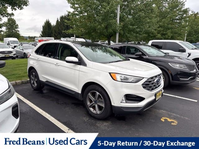 2020 Ford Edge SEL — photo 1 of 17