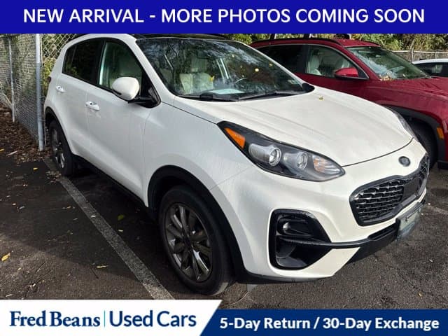 2022 Kia Sportage Nightfall — photo 1 of 15
