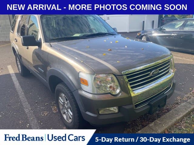 2006 Ford Explorer XLT — photo 1 of 14