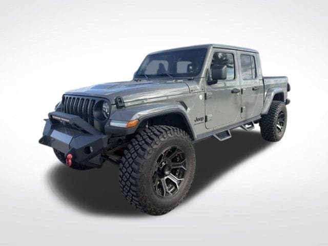 2021 Jeep Gladiator Overland — photo 1 of 11