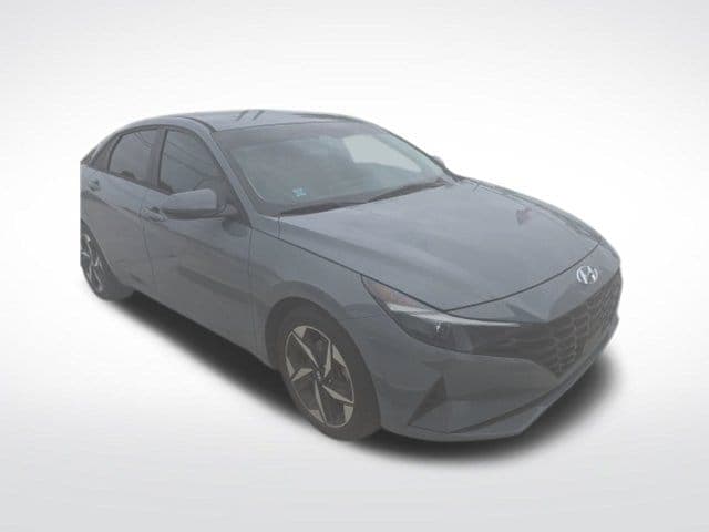 2023 Hyundai Elantra SEL — photo 1 of 12