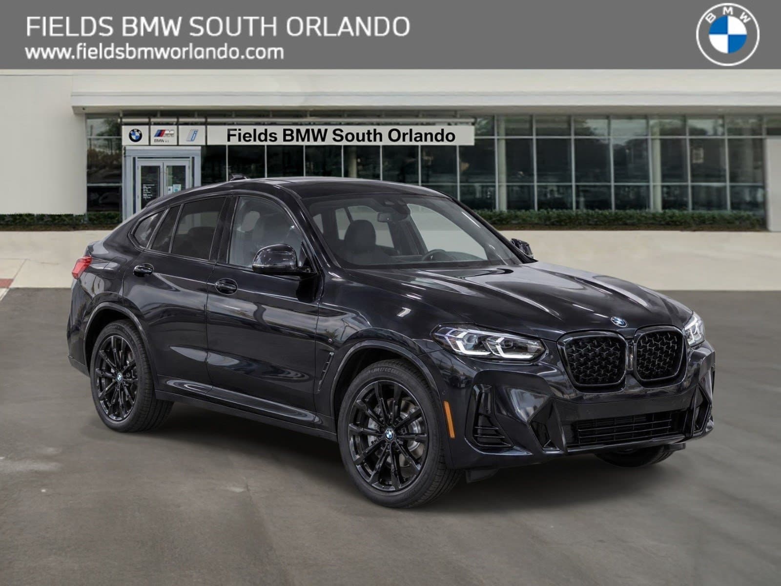 2025 BMW X4 Base — photo 1 of 15