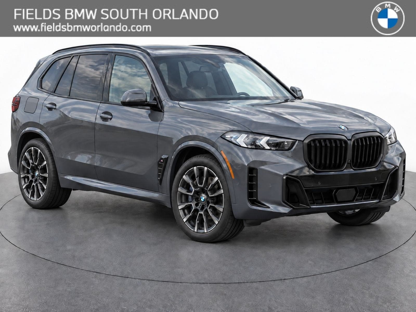 2024 BMW X5 Base — photo 1 of 9
