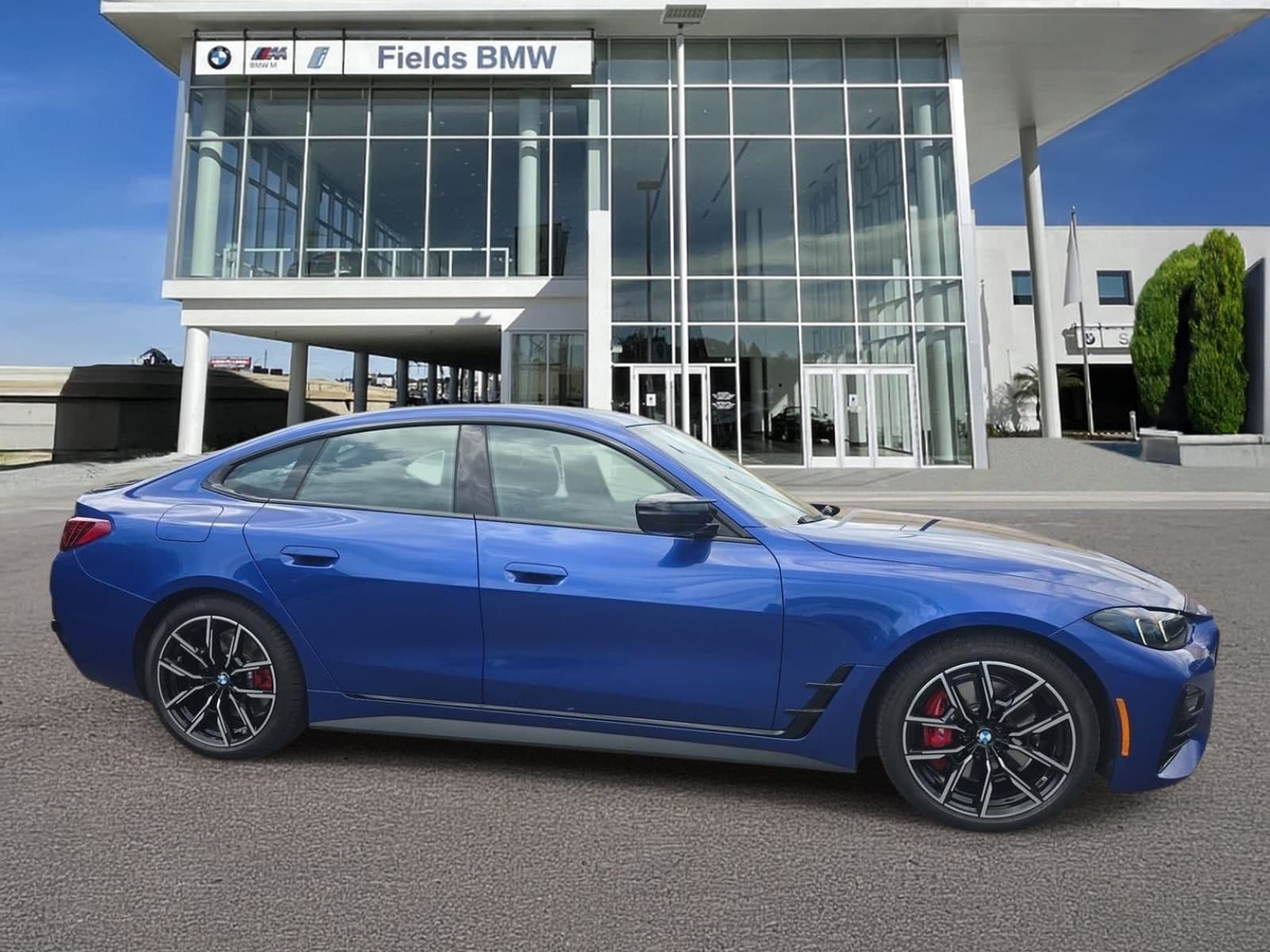 2026 BMW 4 Series M440i — photo 1 of 26