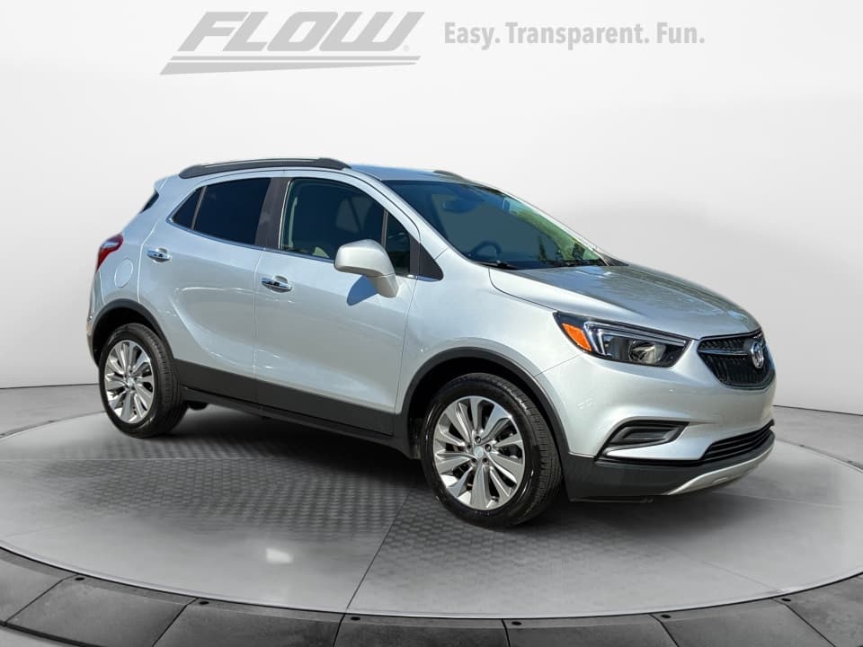 2020 Buick Encore Preferred — photo 1 of 38