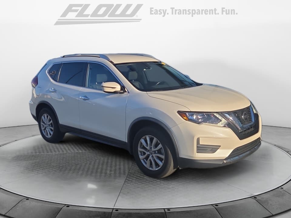 2020 Nissan Rogue Base — photo 1 of 11