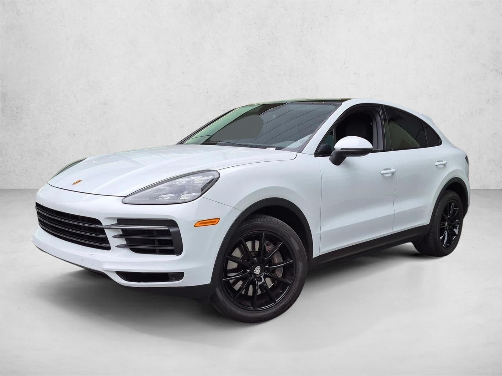 2022 Porsche Cayenne Base — photo 1 of 23