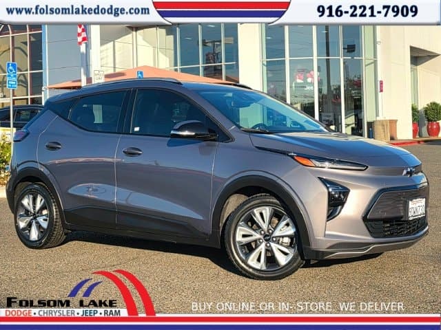 2023 Chevrolet Bolt EUV LT — photo 1 of 30