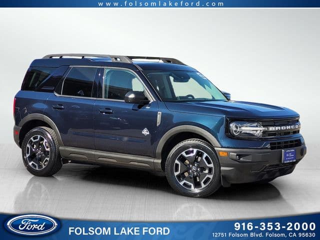 2022 Ford Bronco Sport Outer Banks — photo 1 of 30