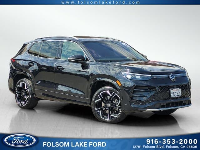2025 Volkswagen Tiguan SEL R-Line — photo 1 of 29