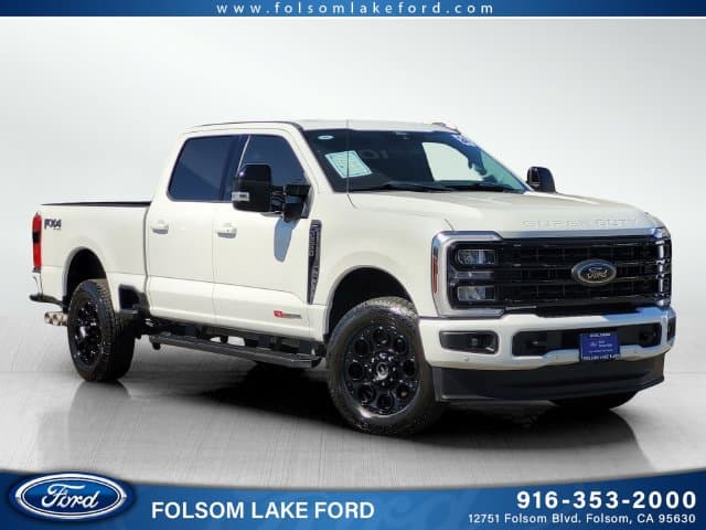 2024 Ford Super Duty F-250 SRW LARIAT — photo 1 of 30