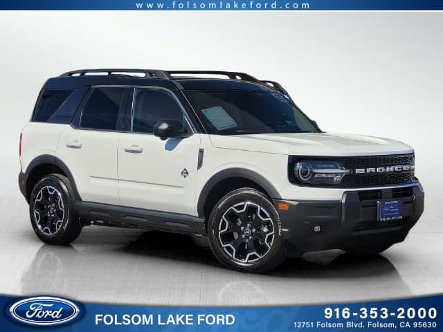 2025 Ford Bronco Sport Outer Banks — photo 1 of 30