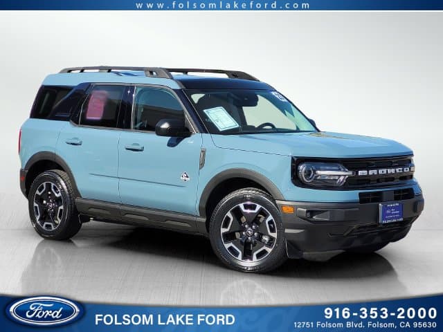 2023 Ford Bronco Sport Outer Banks — photo 1 of 30