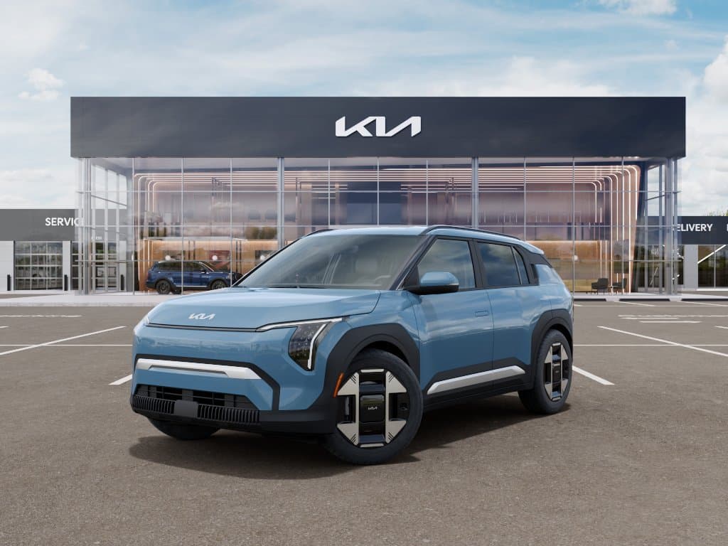 2027 Kia EV3 Wind — photo 1 of 27