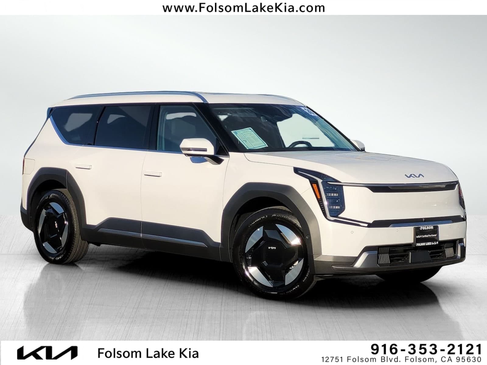 2026 Kia EV9 Wind — photo 1 of 30