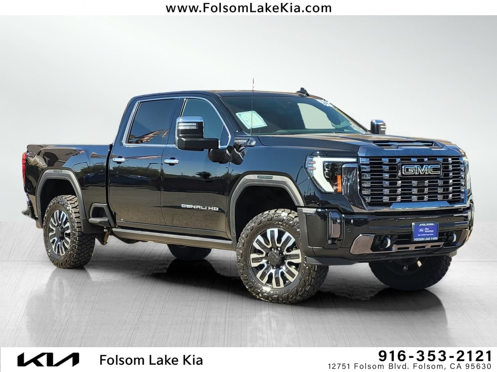 2024 GMC Sierra 2500HD Denali Ultimate — photo 1 of 30
