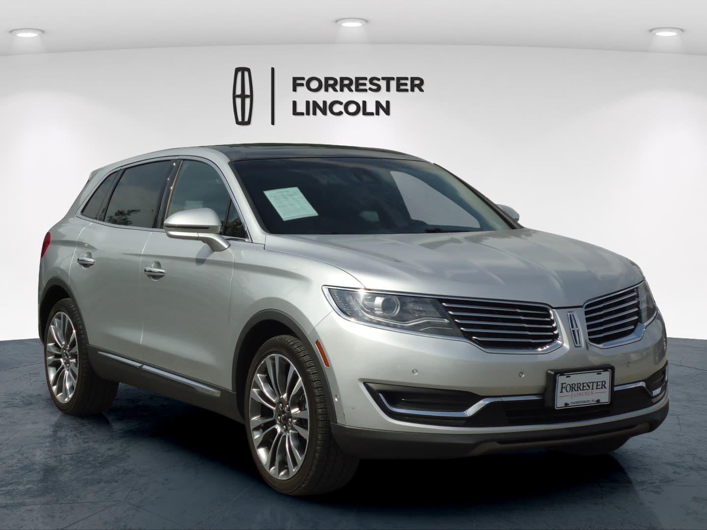 2016 Lincoln MKX Reserve — photo 1 of 33