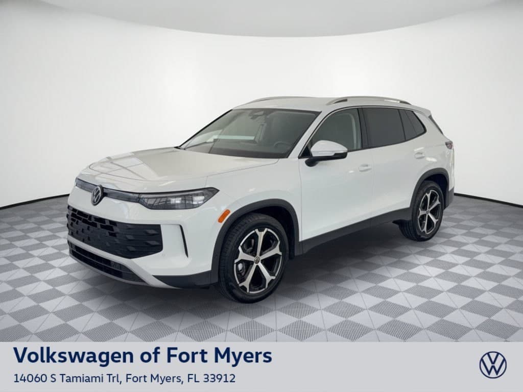2026 Volkswagen Tiguan SE — photo 1 of 32