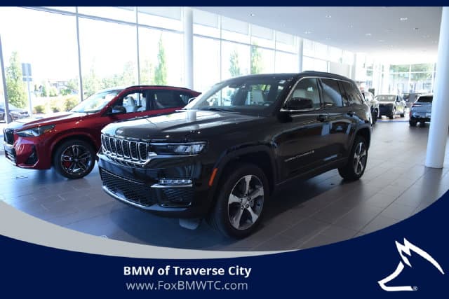 2025 Jeep Grand Cherokee Limited — photo 1 of 28