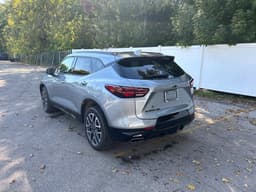 Extra Photo