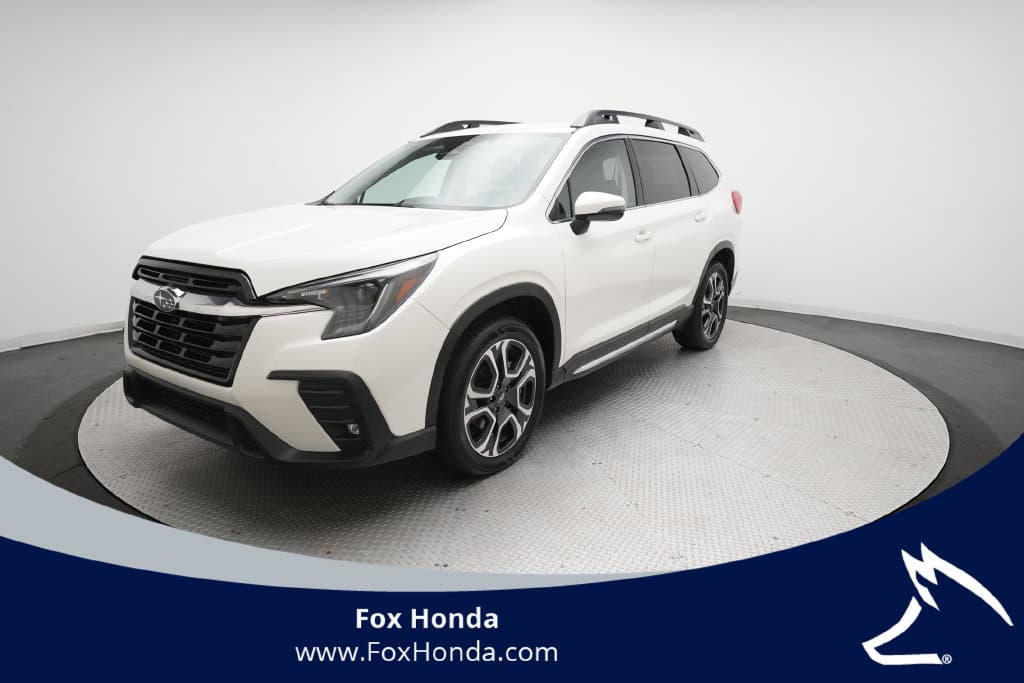 2023 Subaru Ascent Limited — photo 1 of 37