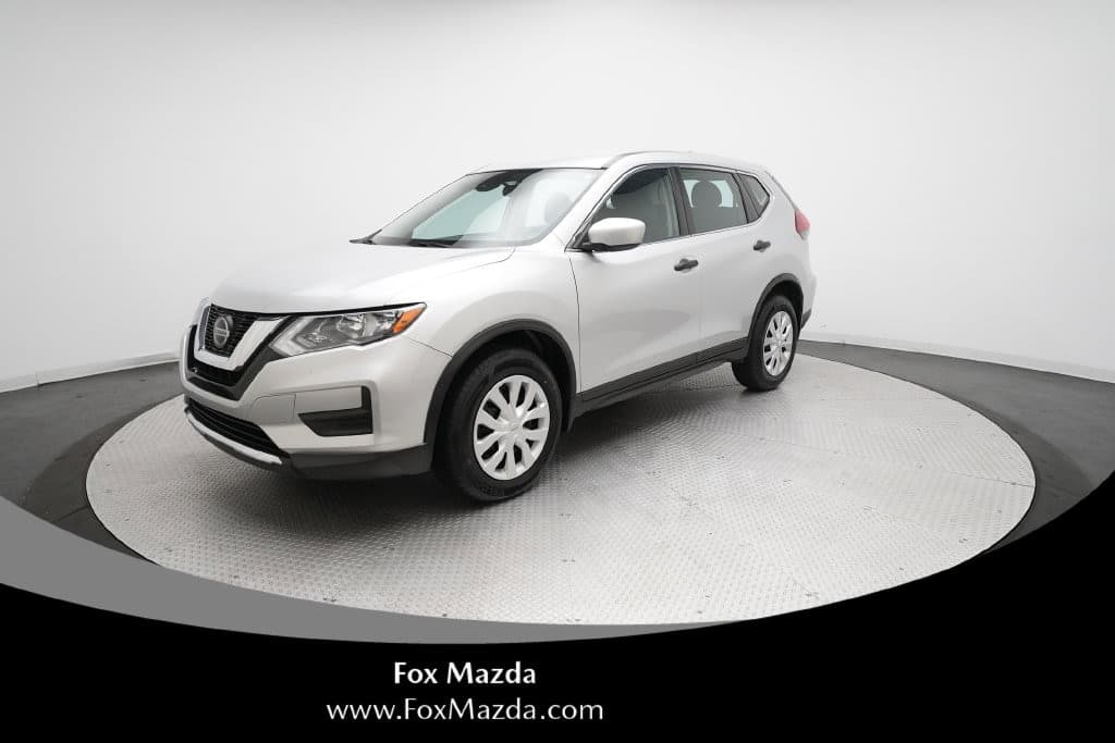 2020 Nissan Rogue S — photo 1 of 34
