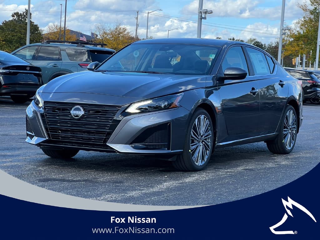 2026 Nissan Altima Base — photo 1 of 42