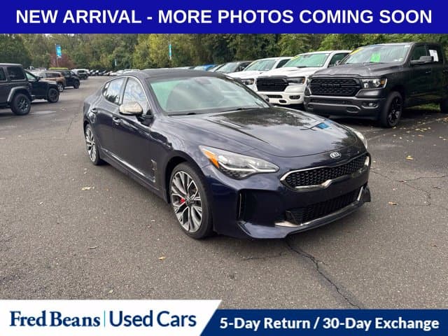 2020 Kia Stinger GT — photo 1 of 14