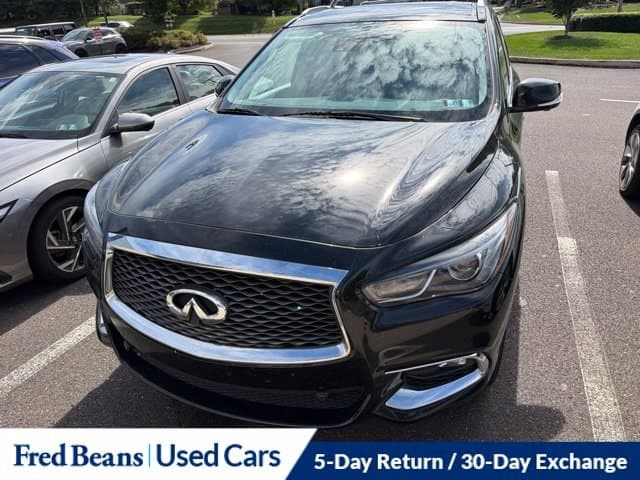 2018 INFINITI QX60 Base — photo 1 of 23