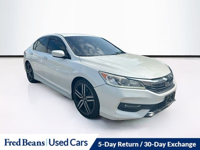 2017 Honda Accord Sedan Sport — photo 1 of 25