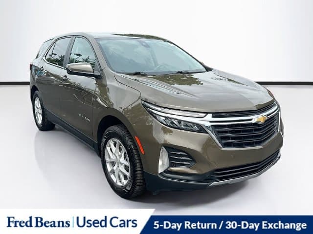 2024 Chevrolet Equinox LT — photo 1 of 36